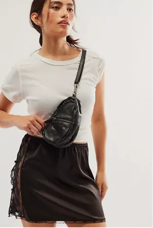 Coffee Date Mini Crossbody - Black Coffee Date Mini Crossbody - Black