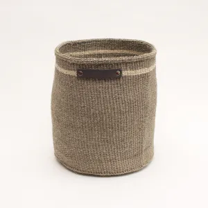 Hiro Wolf Sisal basket: Medium Light Hiro Wolf Sisal basket: Medium Light