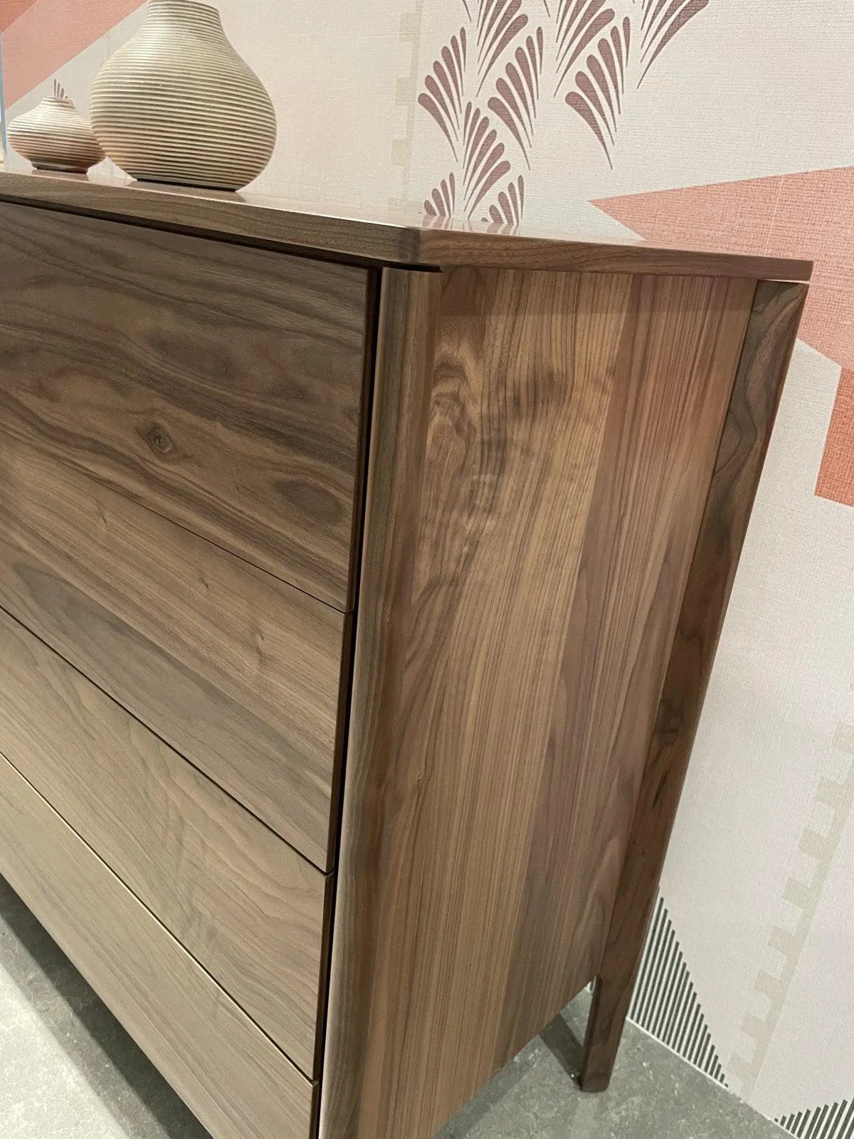 LEWIS 4 DRAWER CHEST